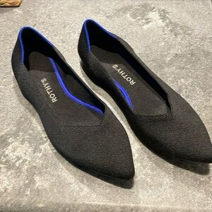 Rothys Point Flats Size 10.5 (original style)